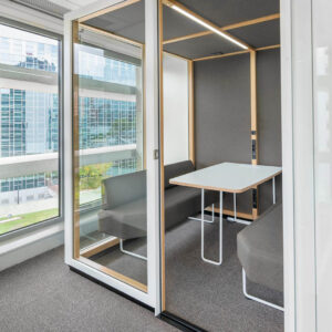 Cabine acoustique 4/6 personnes EVA