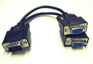 Cordon en Y SVGA M/F/F en 0.15m